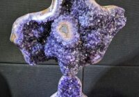 Uruguayan Amethyst sculpture by Leo and Dusty Atkinson of Stone Art Studios